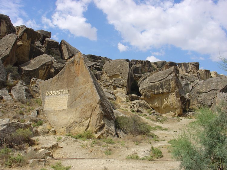 Azerbaiyán | LAT.40
