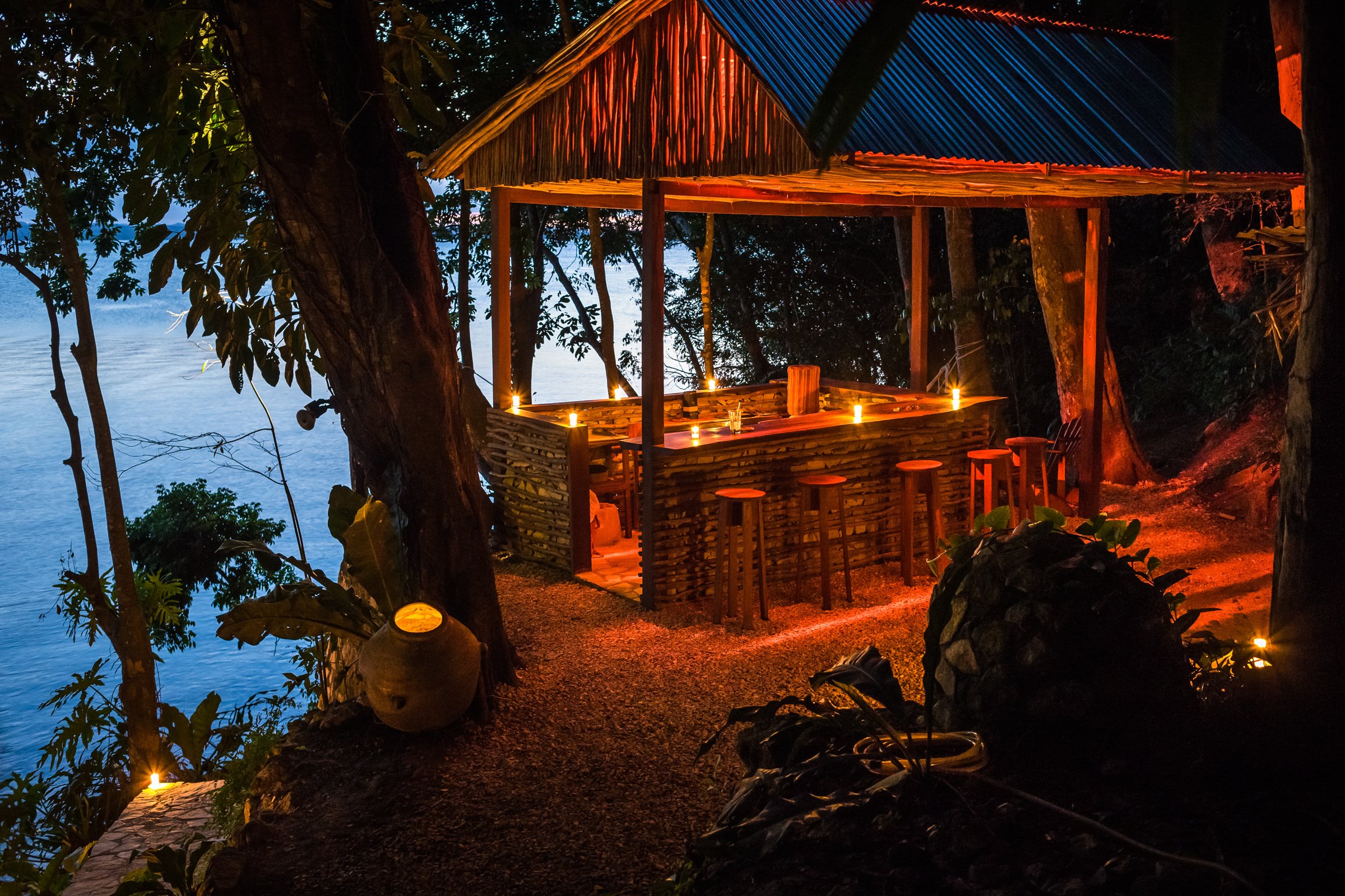 La Lancha en Lago Petén Itzá