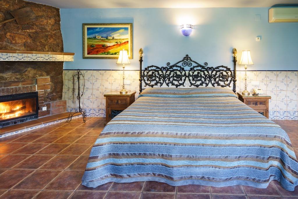 Hotel Albamanjon en Spain