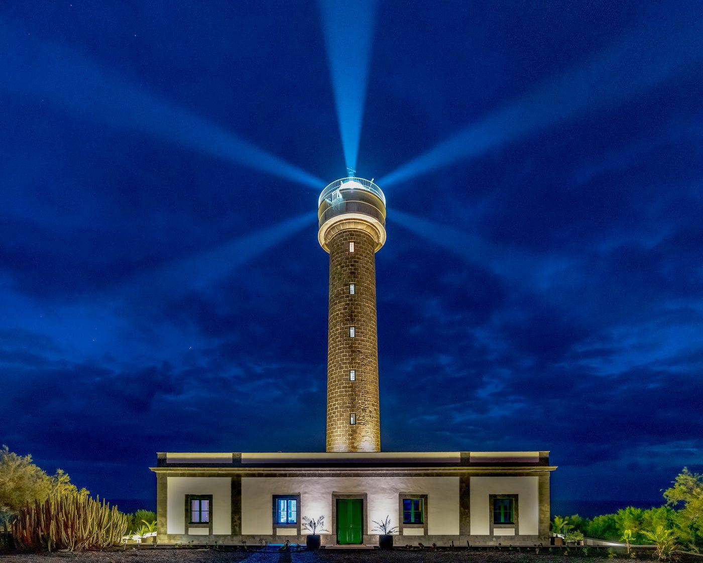 Faro de Punta Cumplida en La Palma