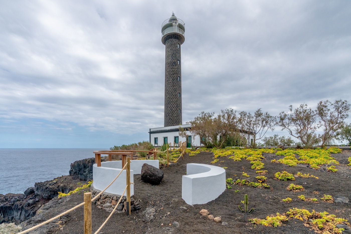 Faro de Punta Cumplida en La Palma
