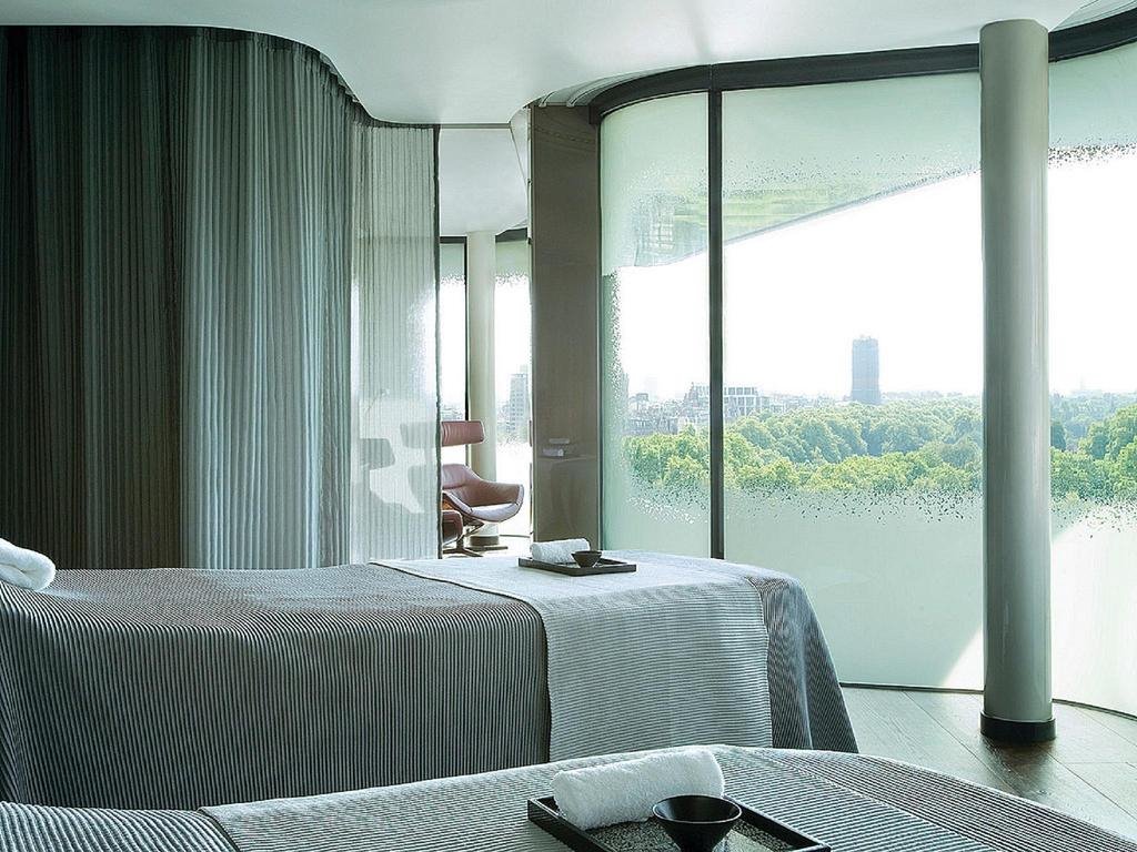 Four Seassons Hotel London at Park Lane en Londres
