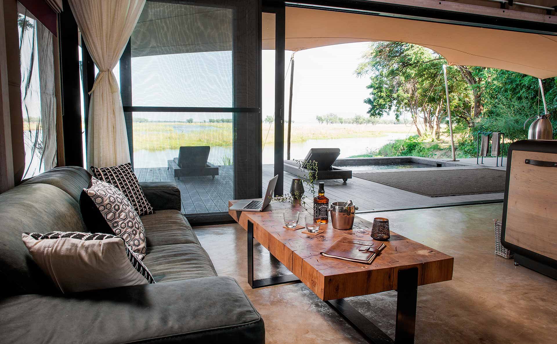 Sausage Tree Camp en Lower Zambezi