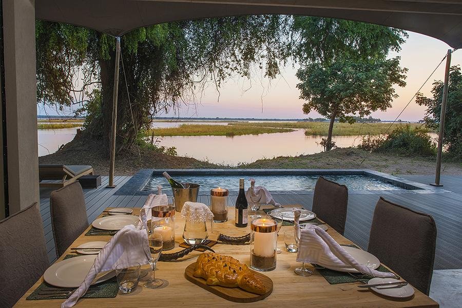 Sausage Tree Camp en Lower Zambezi