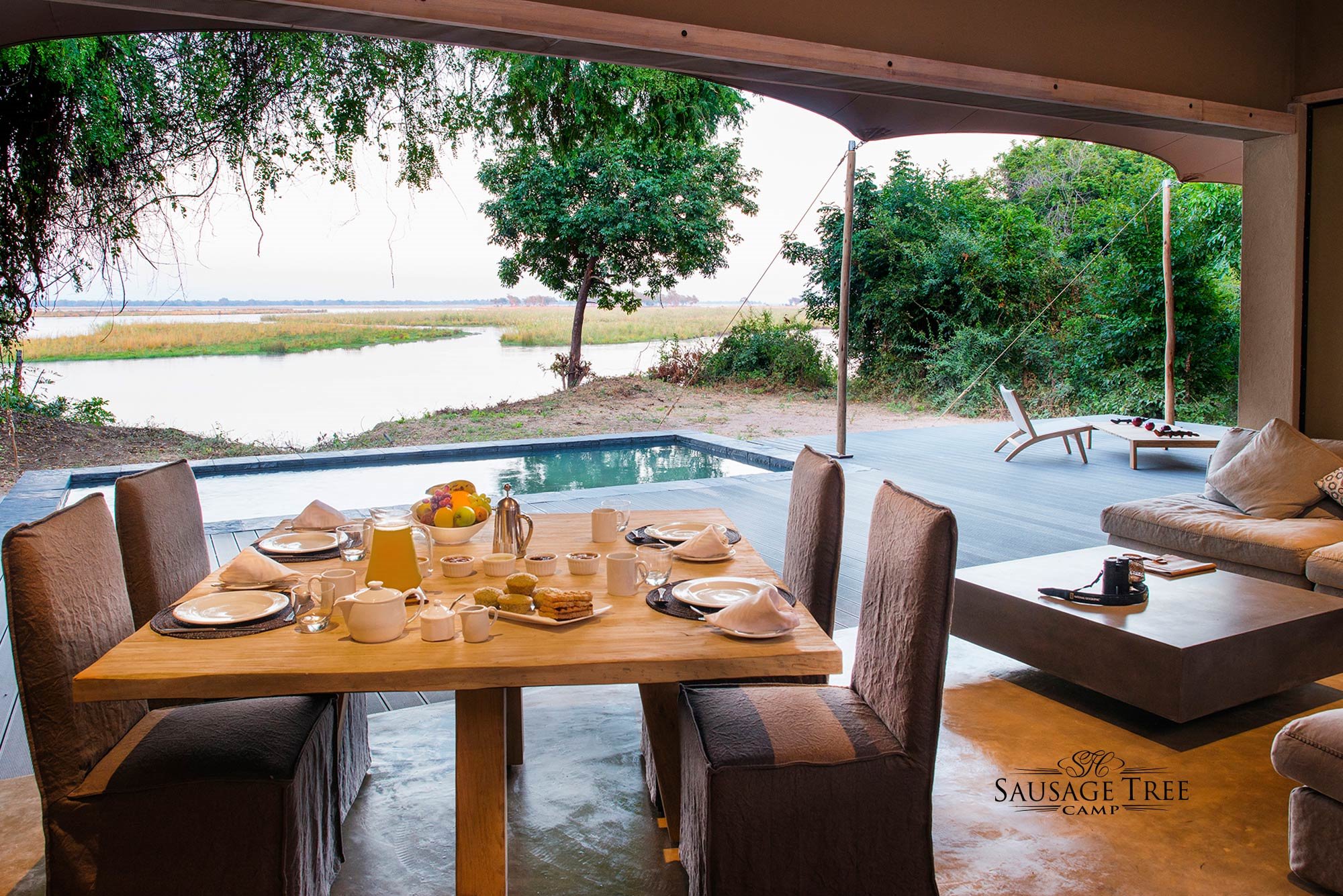 Sausage Tree Camp en Lower Zambezi