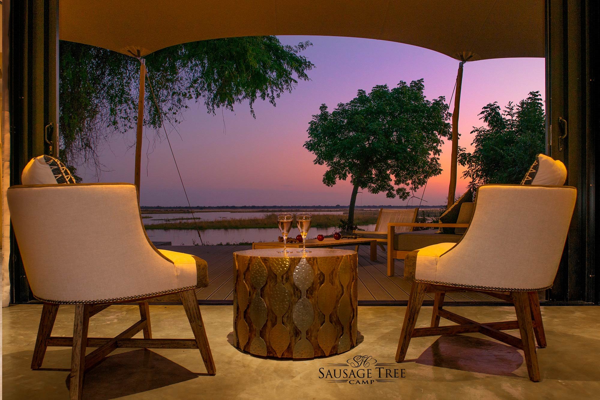Sausage Tree Camp en Lower Zambezi
