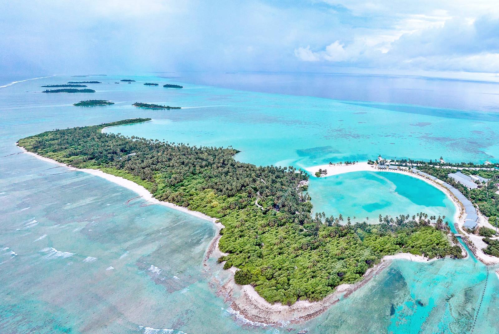Rahaa Resort | LAT.40