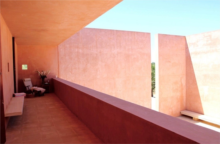 The Neuendorf House en Spain