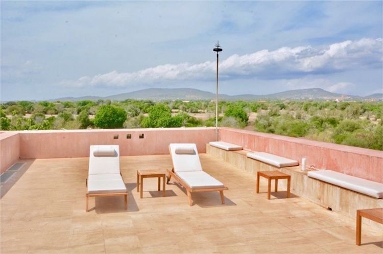 The Neuendorf House en Spain