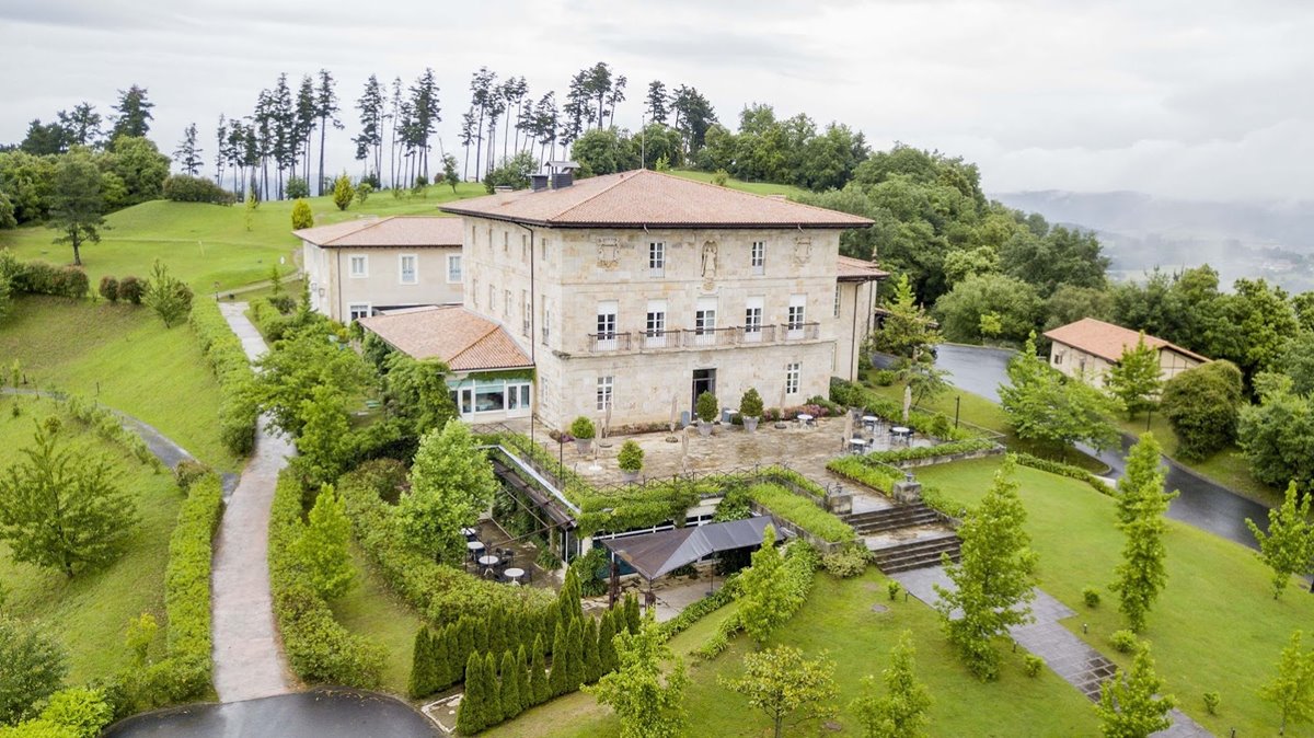 Palacio Urgoiti en su destino