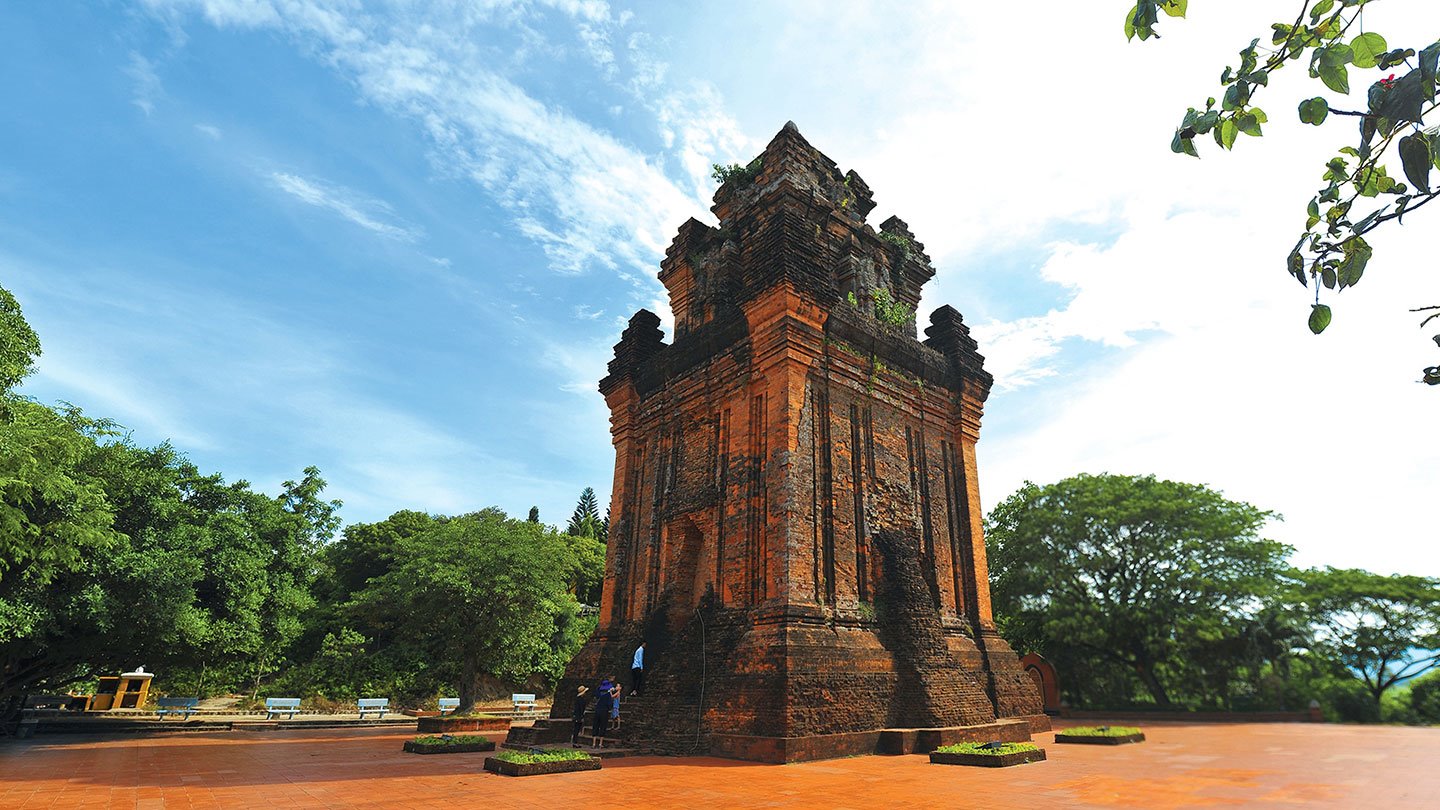 Phu Yen | LAT.40