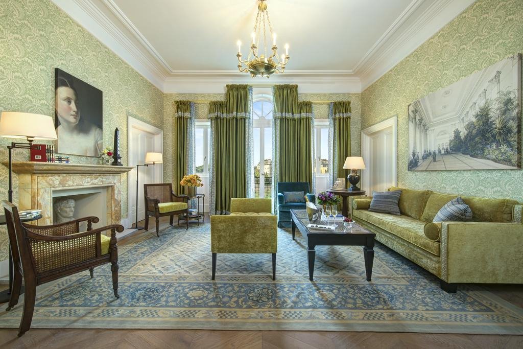 Hotel de la Ville en Roma