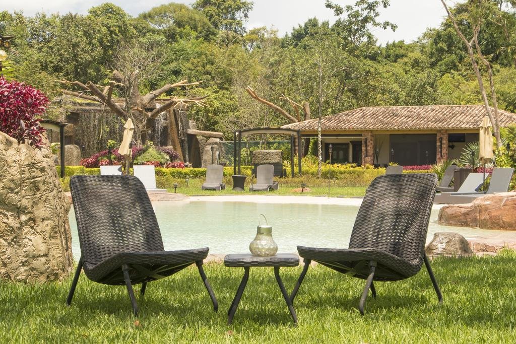 Ara Meru Lodge en Salto del Angel