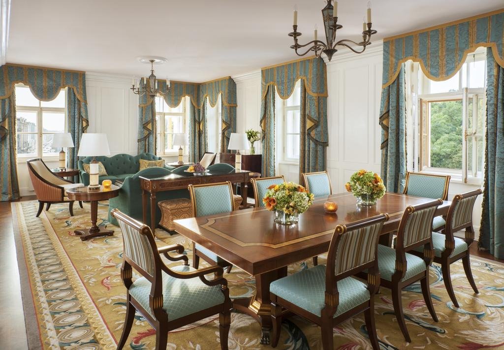Four Seasons Hotel Lion Palace St Petersburg en San Petersburgo