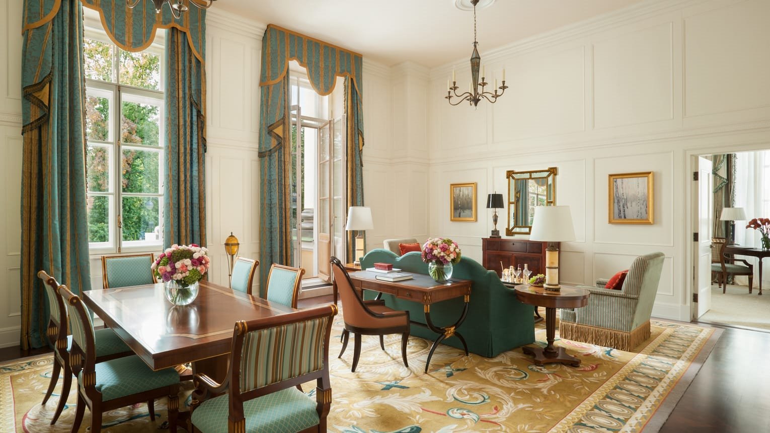 Four Seasons Hotel Lion Palace St Petersburg en San Petersburgo