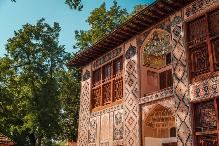 Sheki | LAT.40
