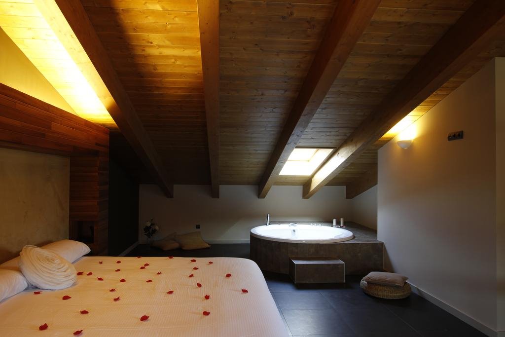 Hotel Spa Aguas de los Mallos en Spain
