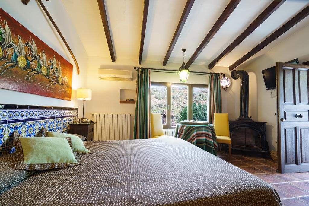Hotel Albamanjon en Spain