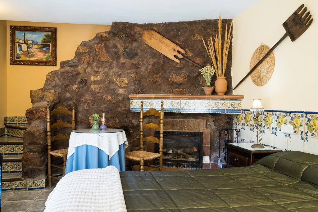 Hotel Albamanjon en Spain