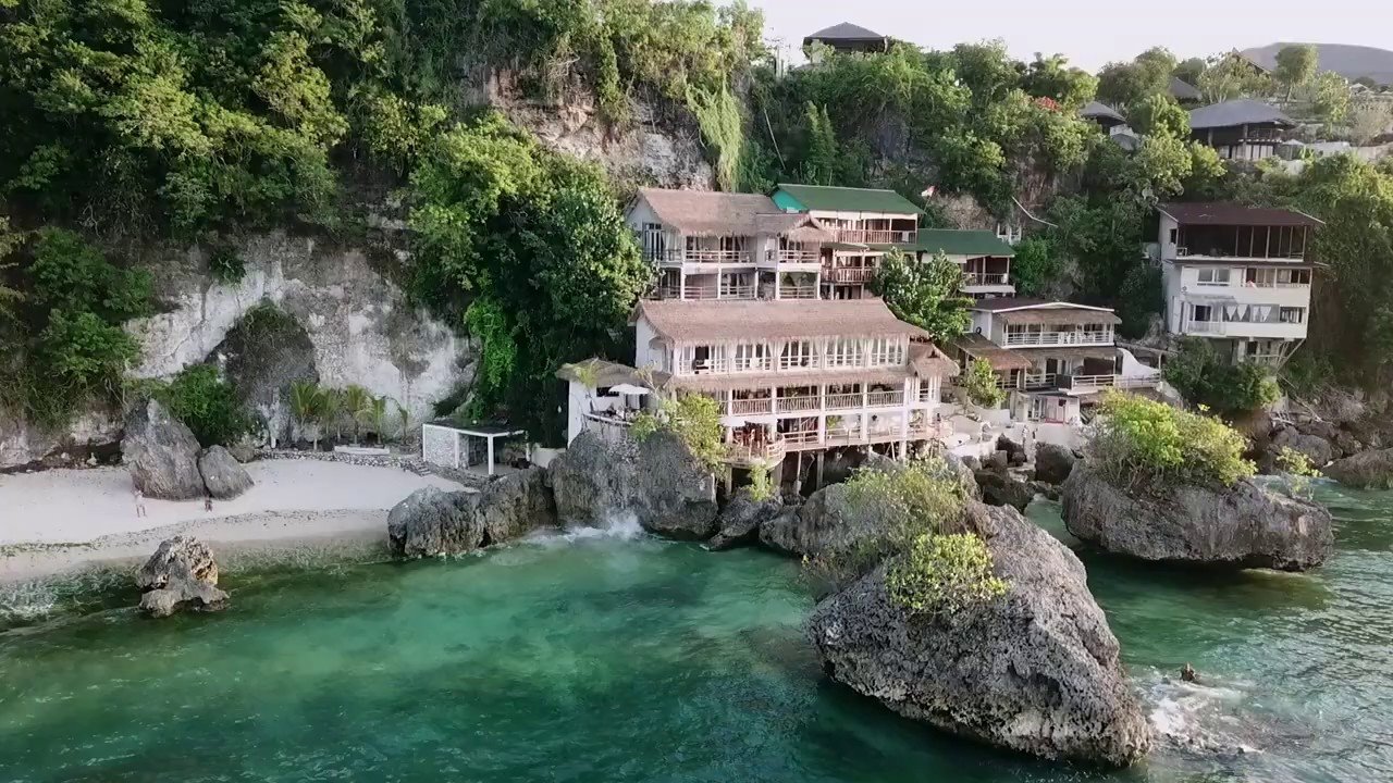 Dreamsea Surf Camp Bali Uluwatu en Bali - Uluwatu