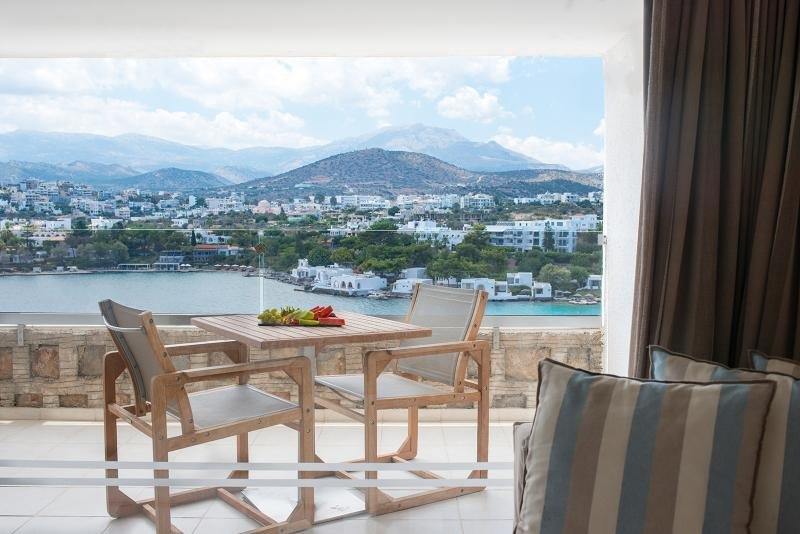 Minos Palace hotel & suites – Adults Only en Creta 