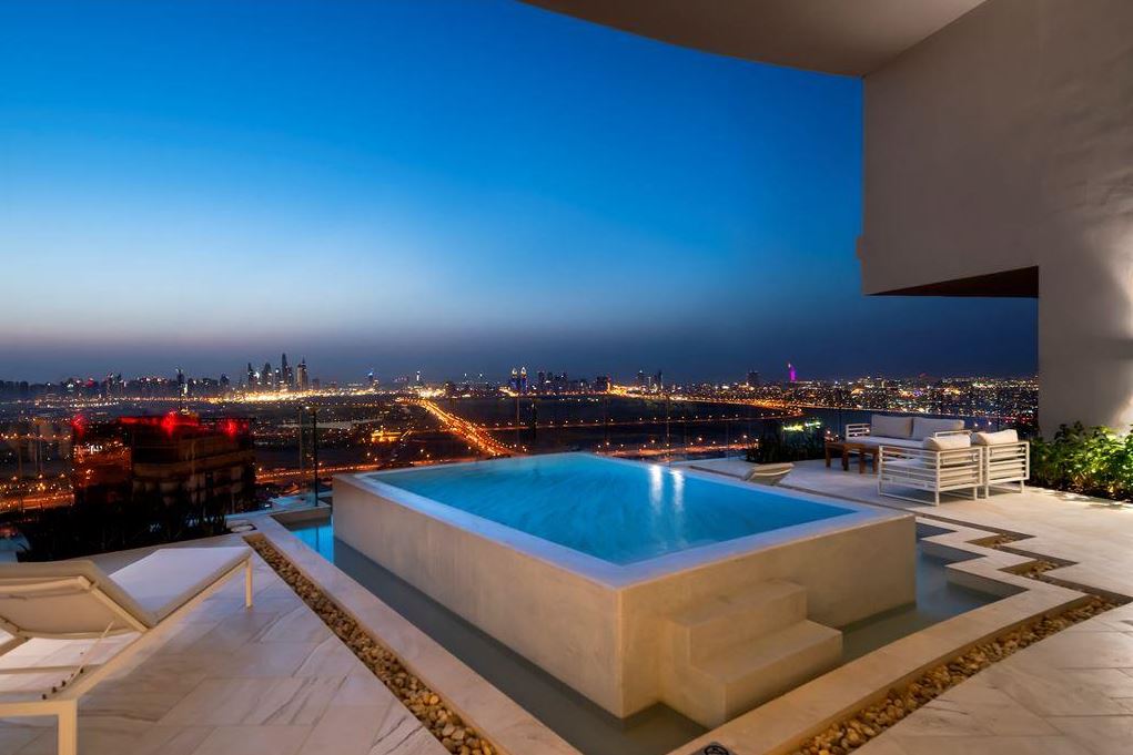 Five Jumeirah Village en Dubai