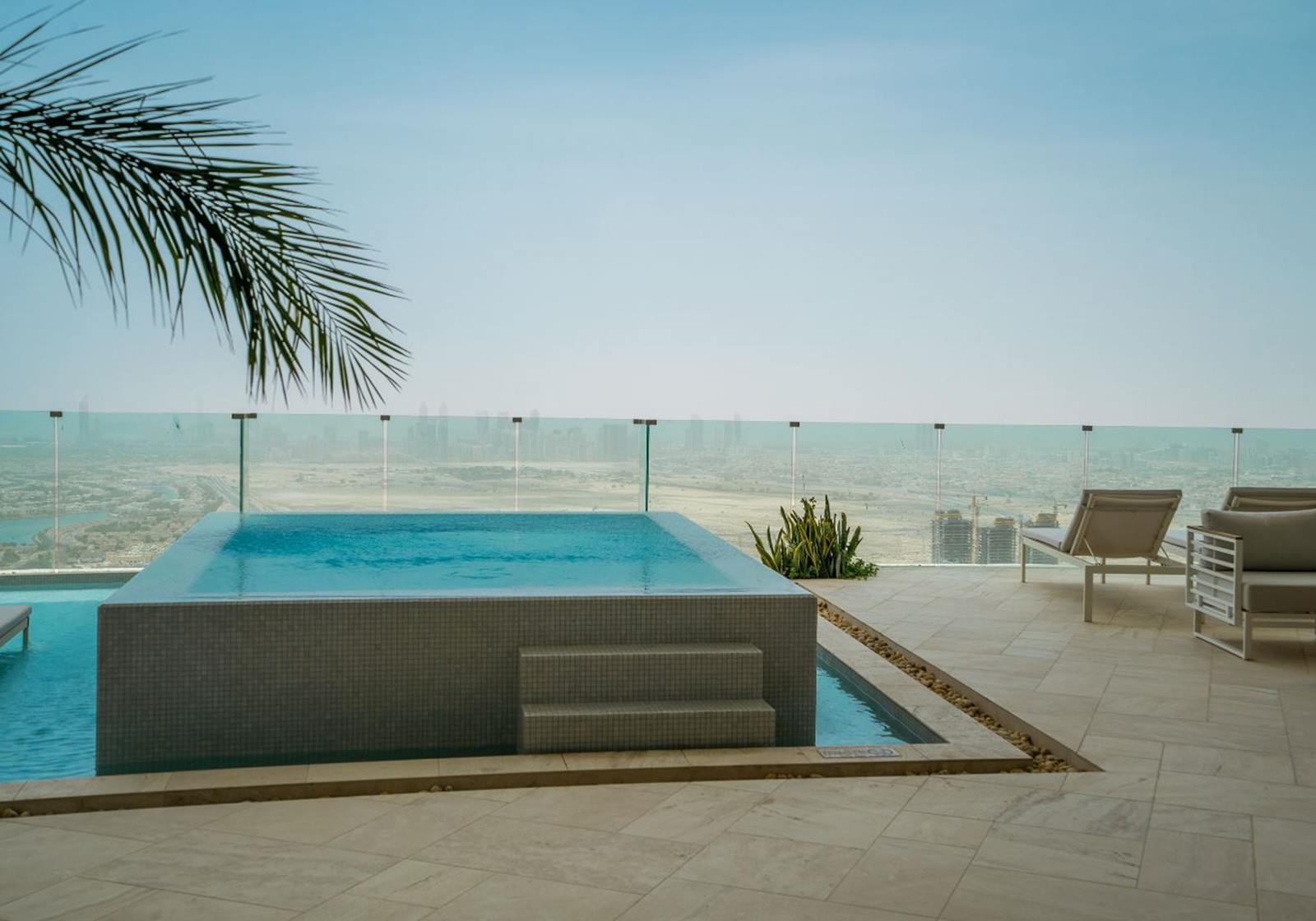 Five Jumeirah Village en Dubai
