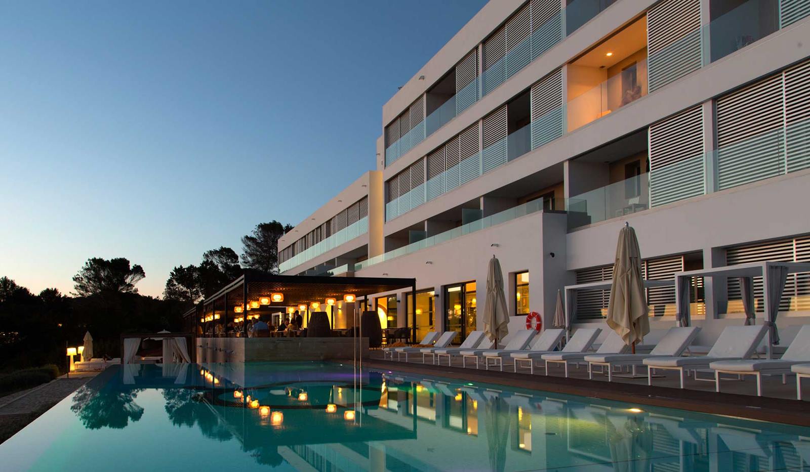Hotel Cala Saona en su destino