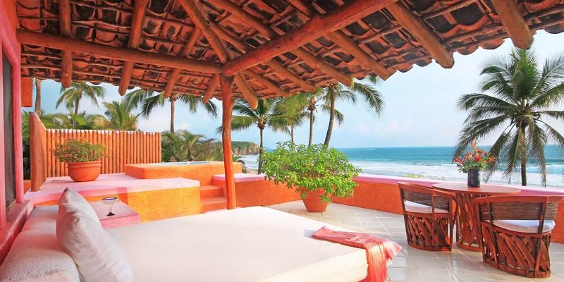 Las Alamandas en Mexico