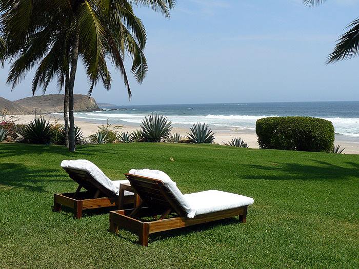 Las Alamandas en Mexico