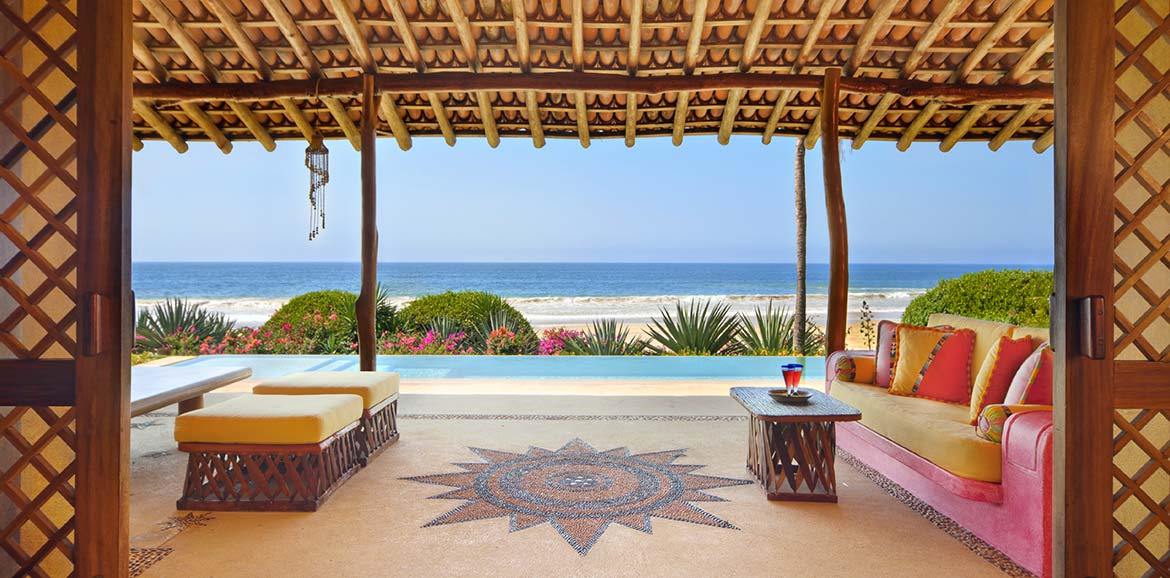 Las Alamandas en Mexico