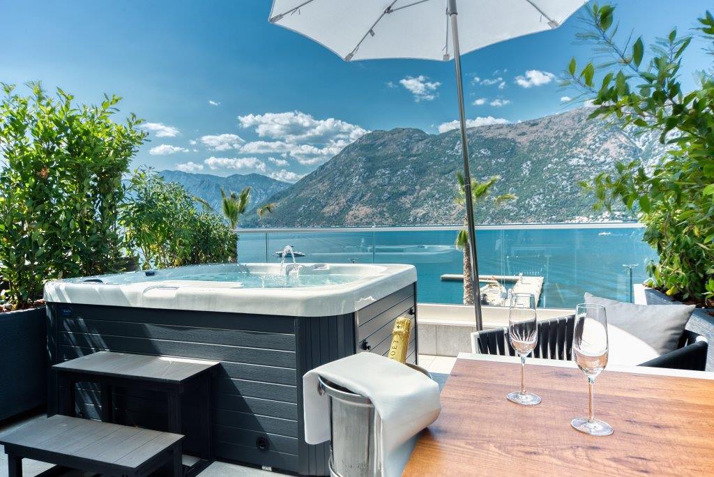 Blue Kotor Bay Premium Spa Resort Hotel en Kotor