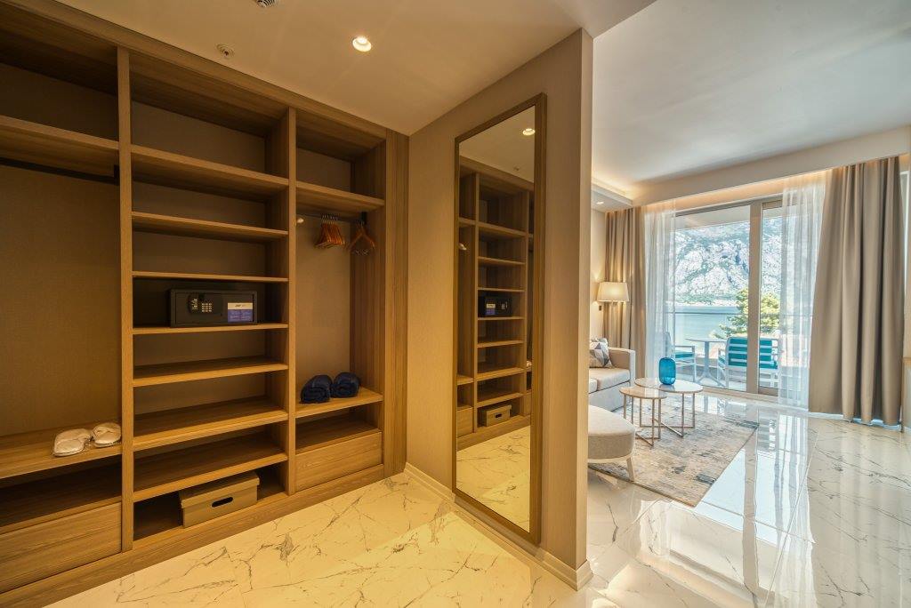 Blue Kotor Bay Premium Spa Resort Hotel en Kotor