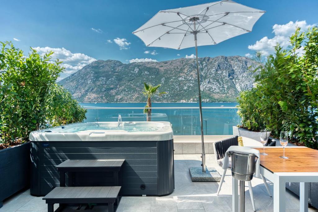 Blue Kotor Bay Premium Spa Resort Hotel en Kotor