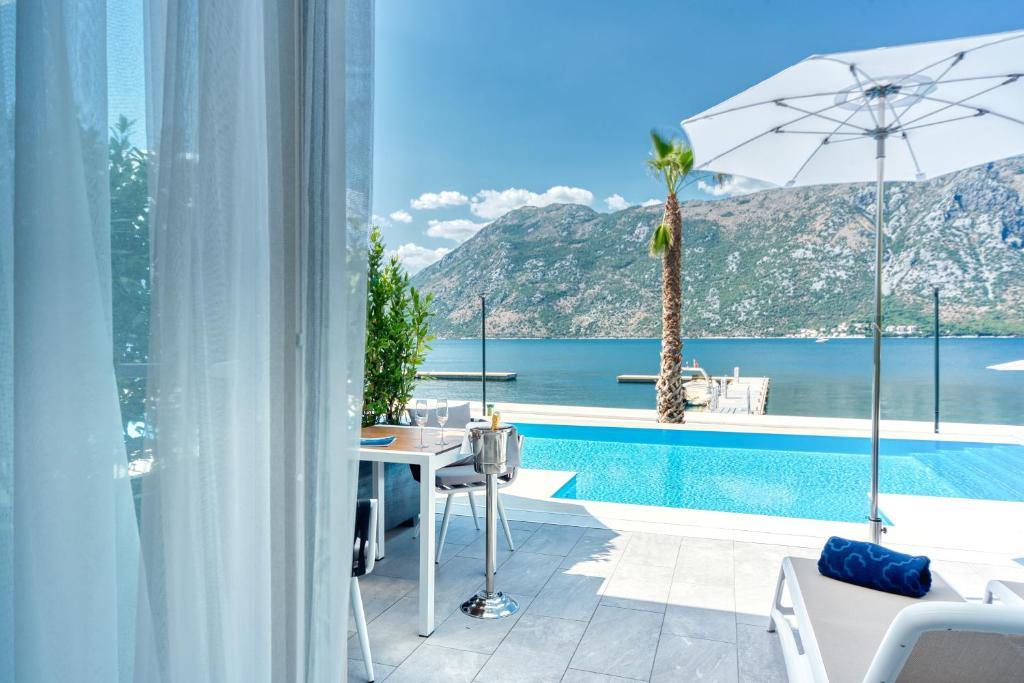 Blue Kotor Bay Premium Spa Resort Hotel en Kotor