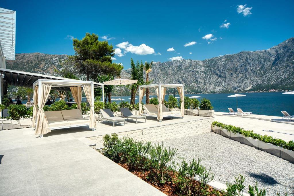 Blue Kotor Bay Premium Spa Resort Hotel en Kotor