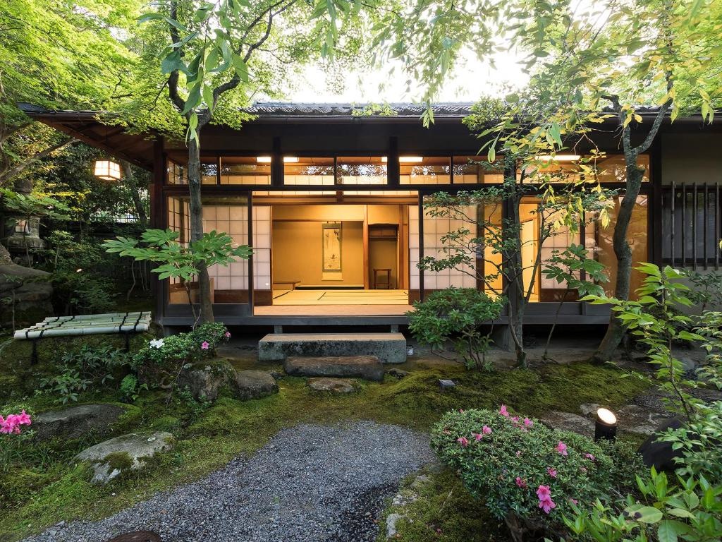 Viaje en Familia a Japón y Corea del Sur *Nanzenji Sando diseñado por LAT.40