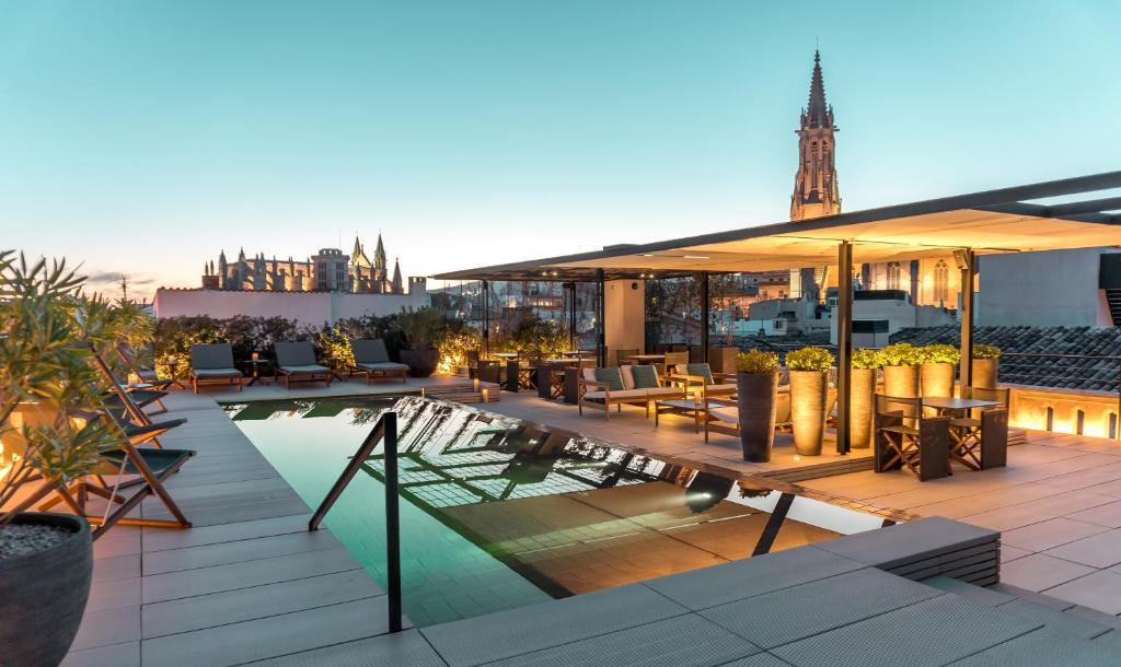 Sant Francesc Hotel Singular en su destino