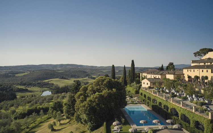 COMO Castello Del Nero en su destino