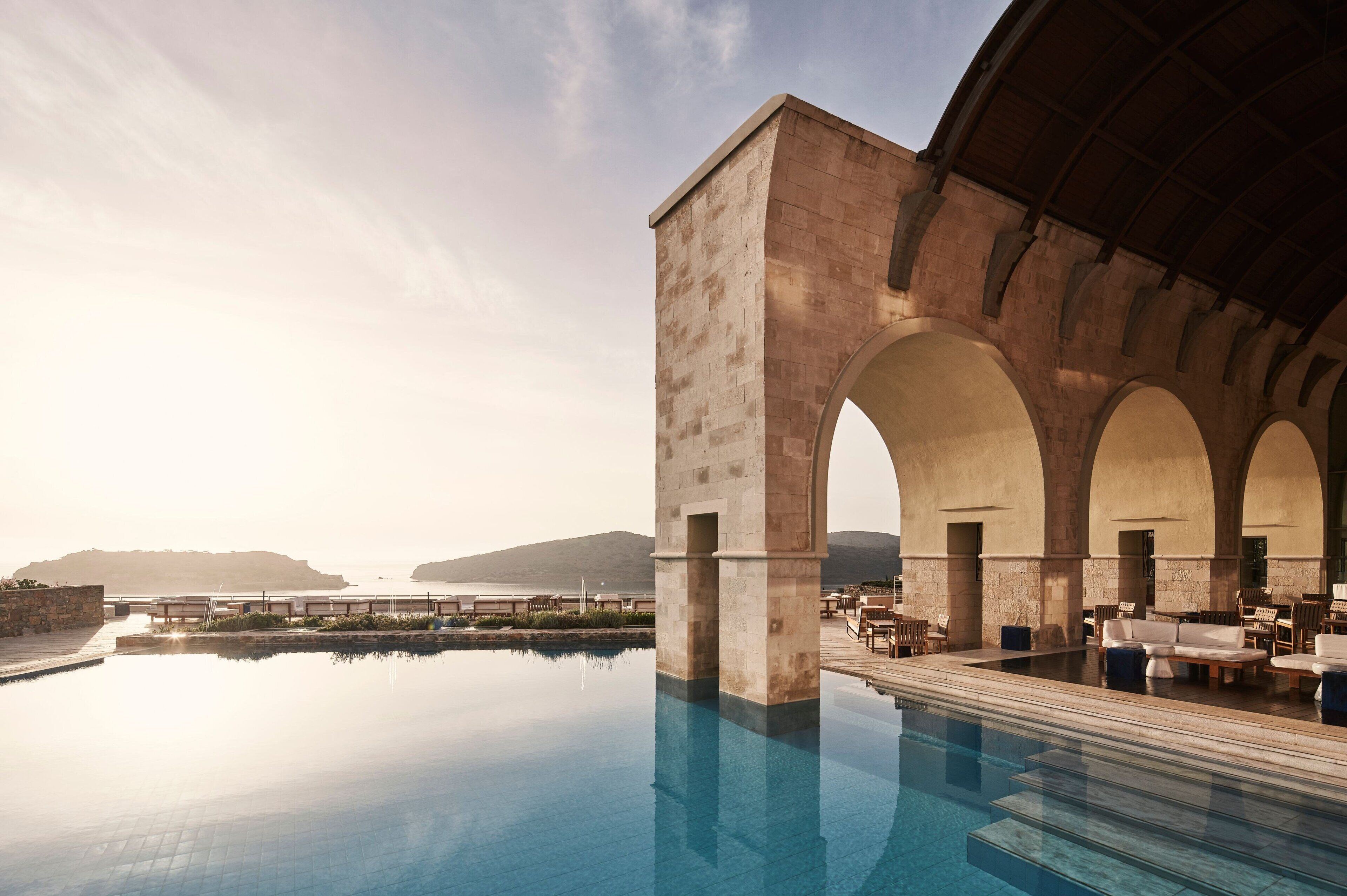 Blue Palace Elounda en su destino