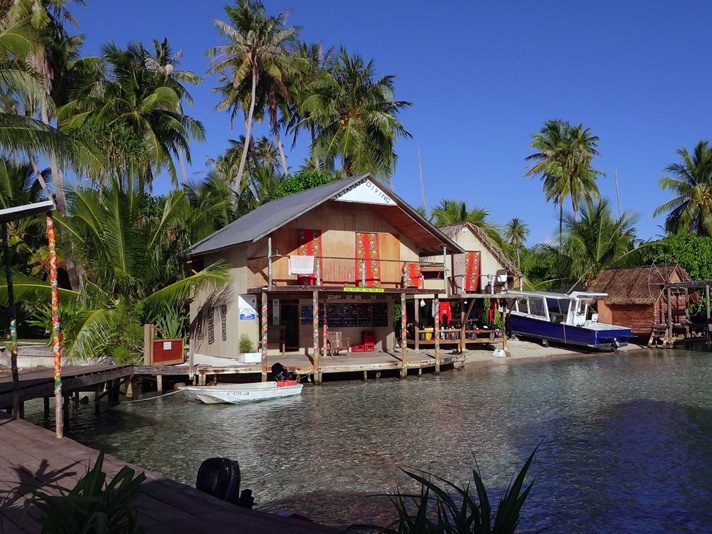 Tetamanu Village en Fakarava