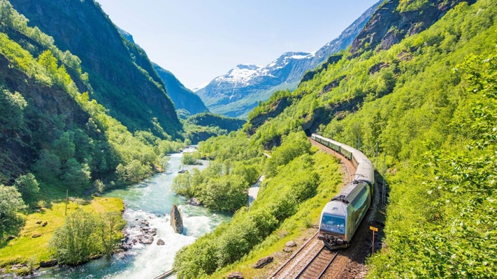 Viaje a Noruega diseñado por LAT.40