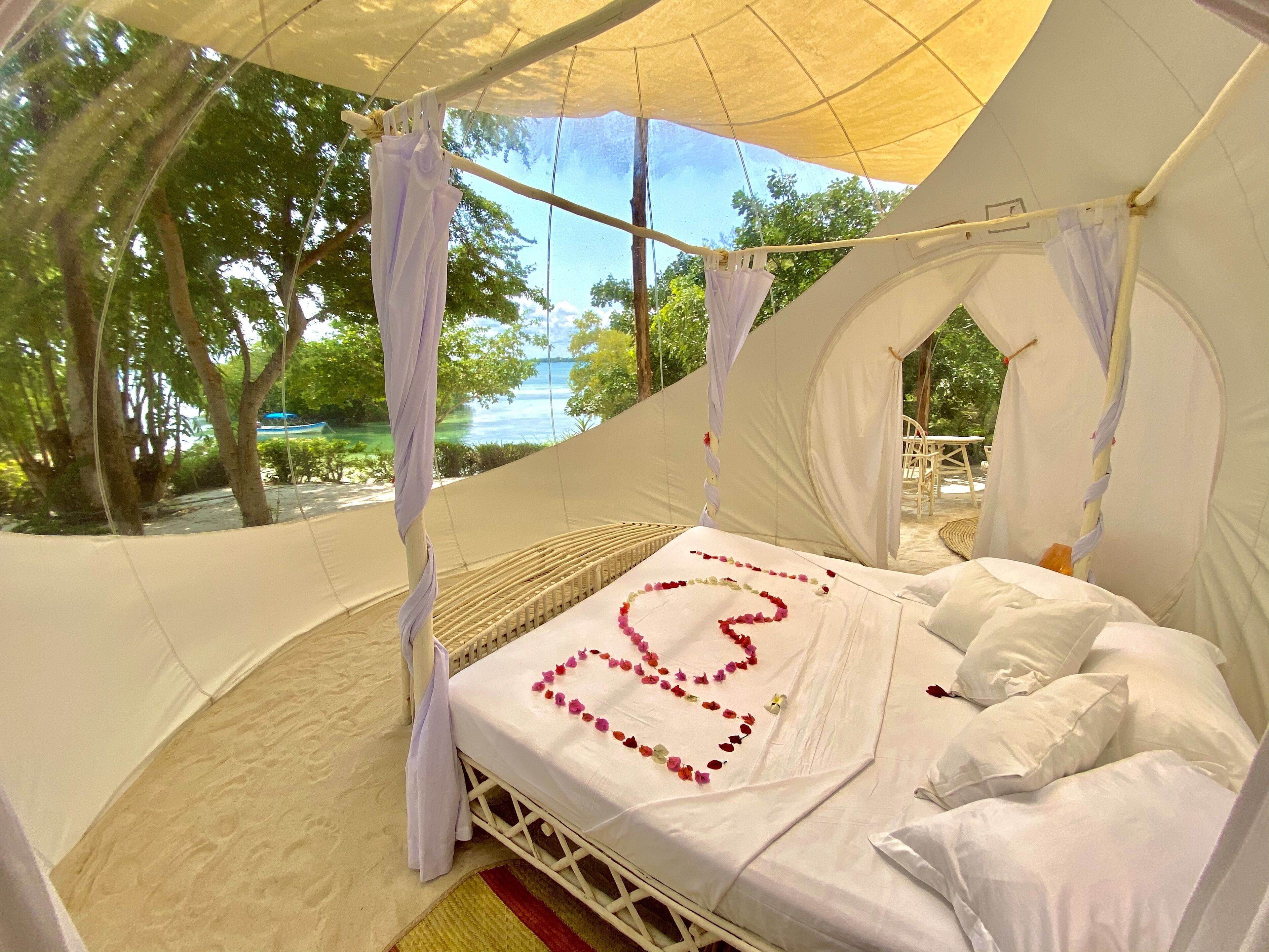 The Rock and Sea Bubble Ecolodge en Kenia