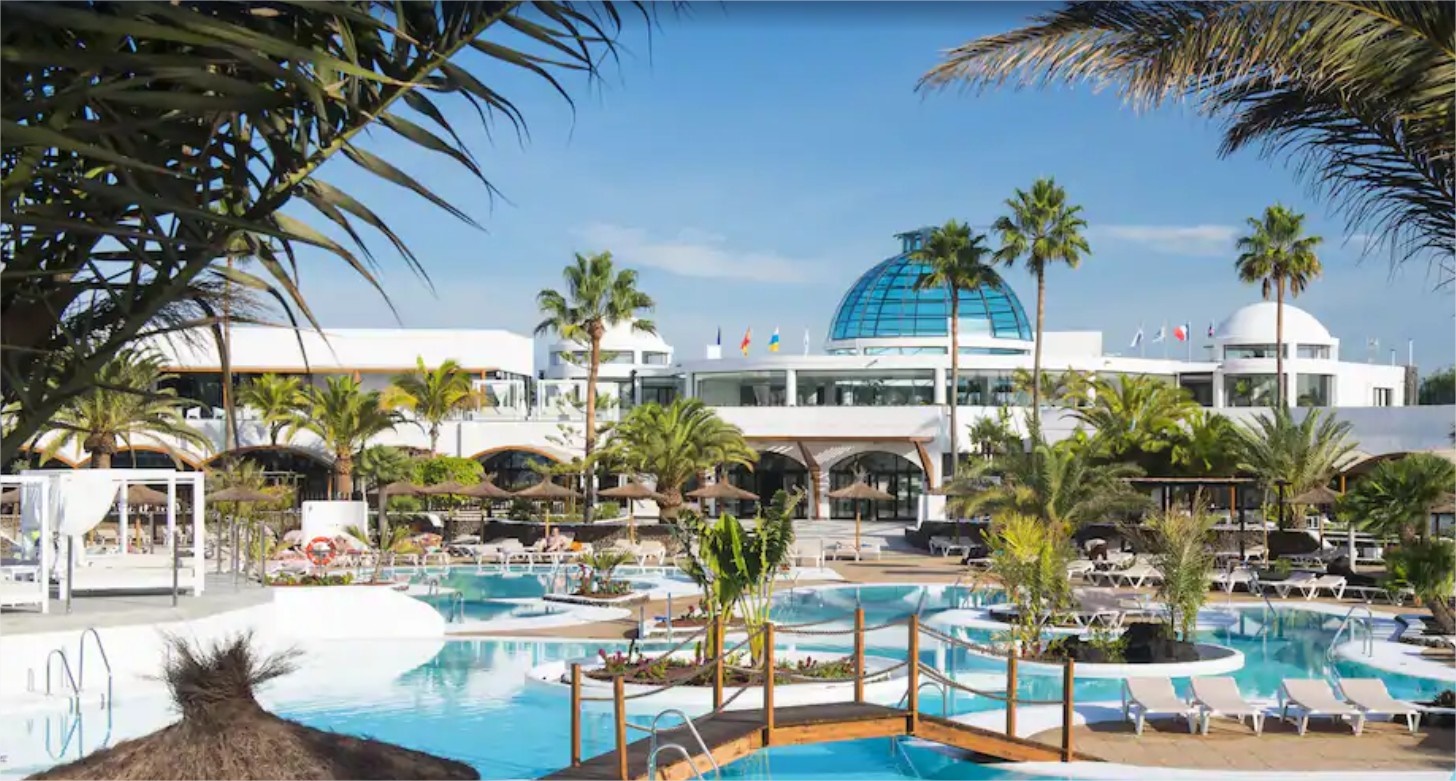 Elba Premium Suites en su destino