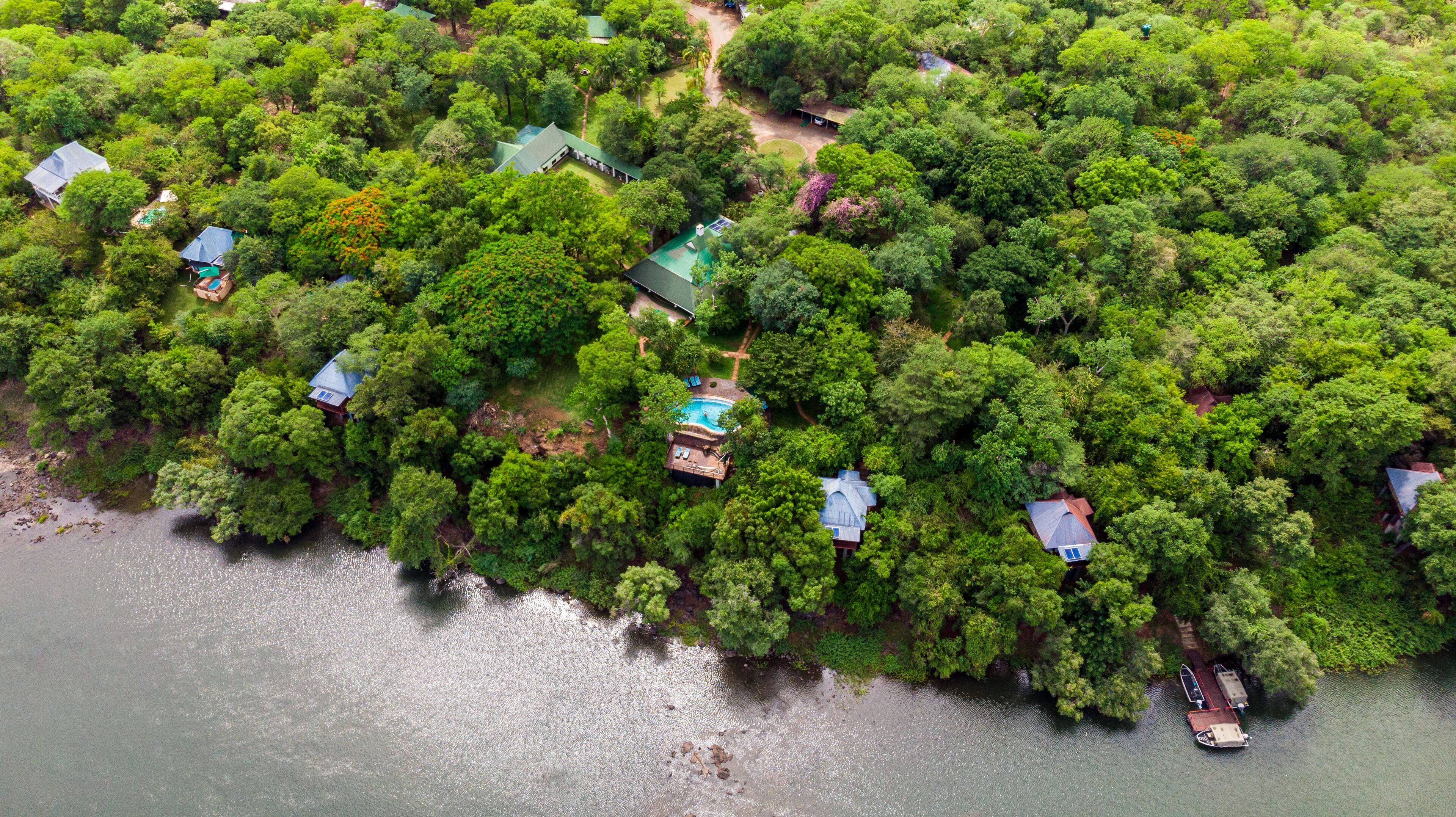 The River Club en su destino