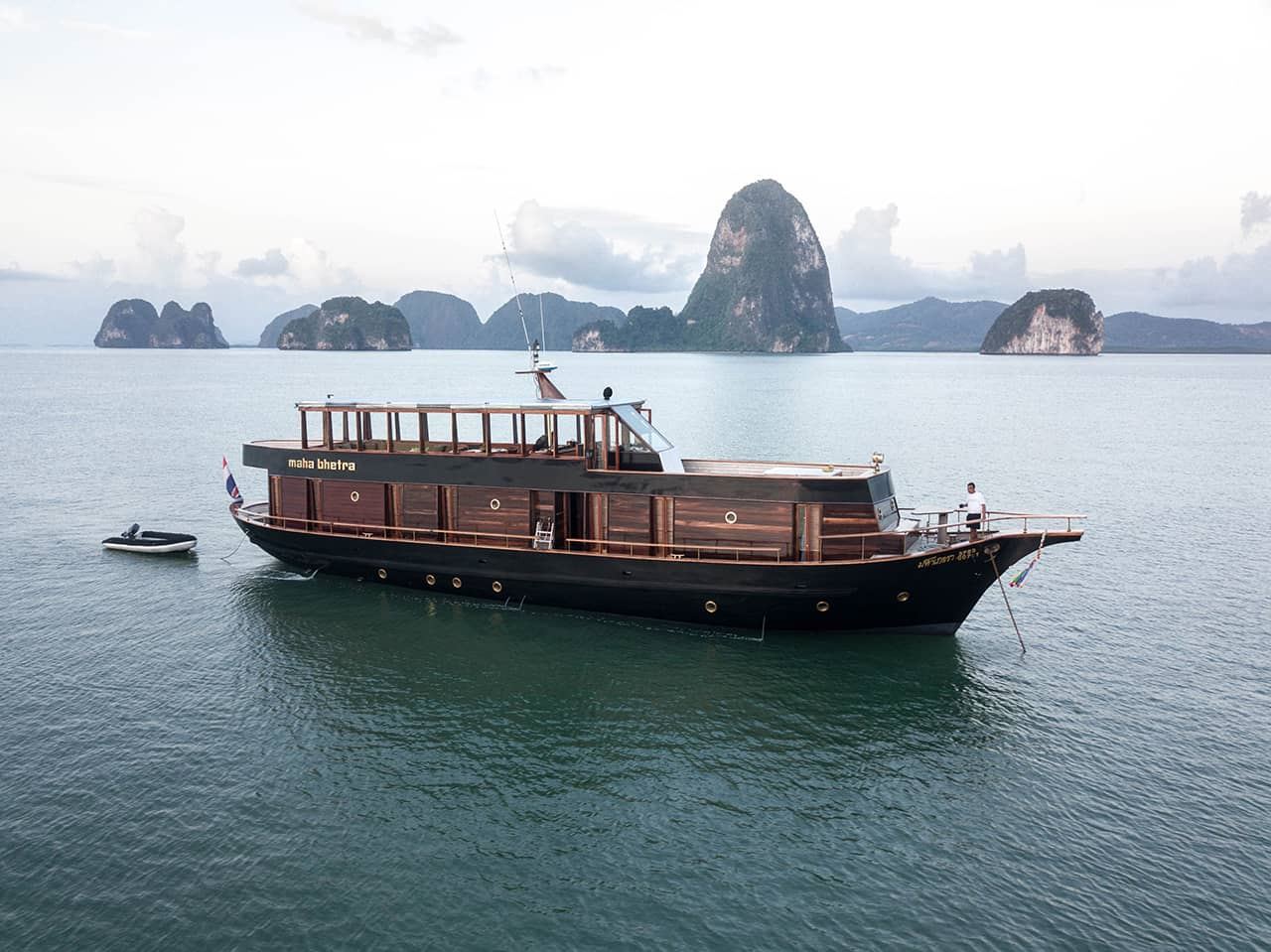 Maha Bhetra Yatch en Thailand