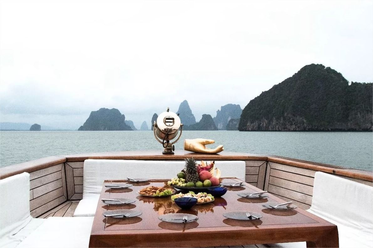 Maha Bhetra Yatch en Thailand