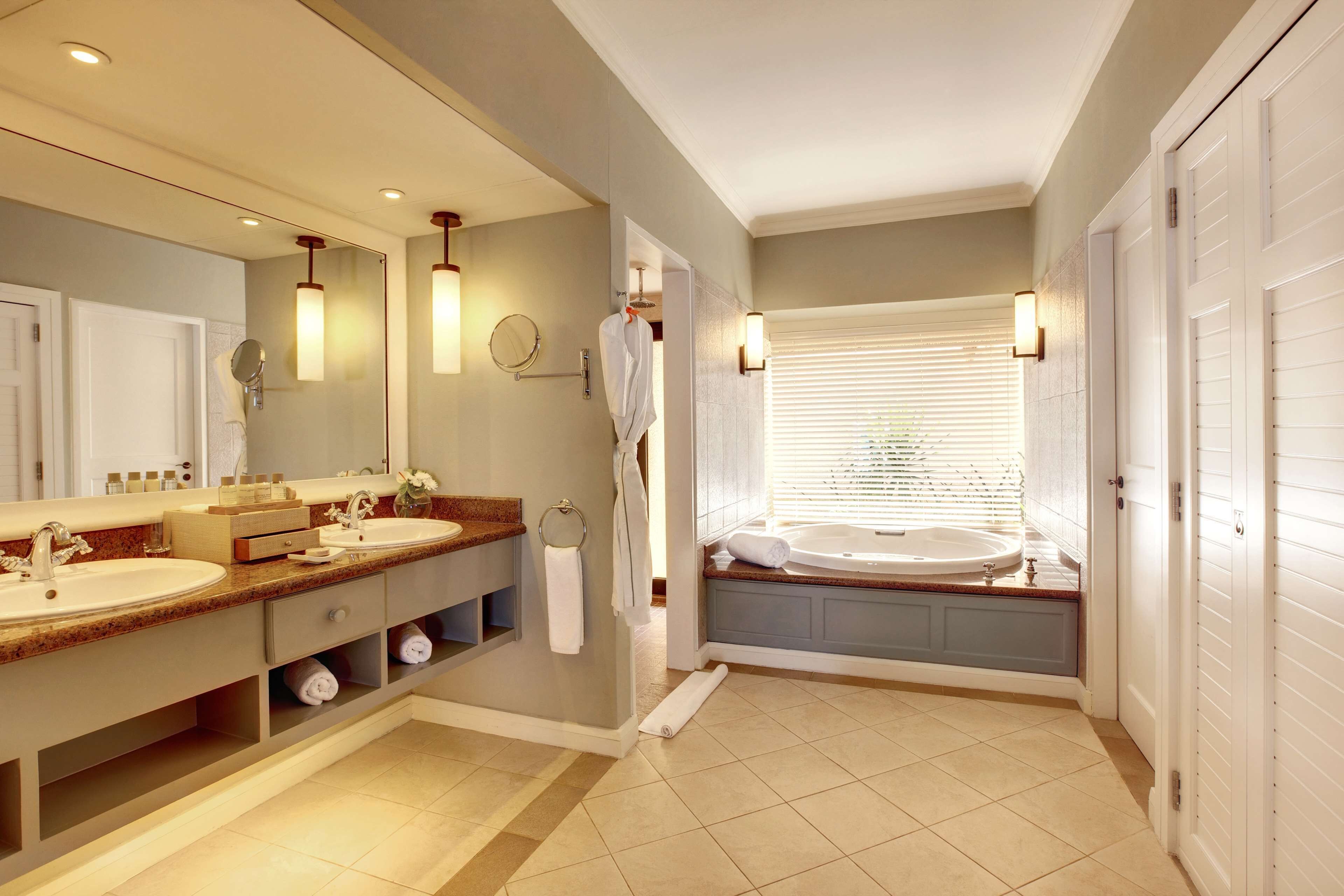 Outrigger Mauritius Beach Resort en Isla Mauricio