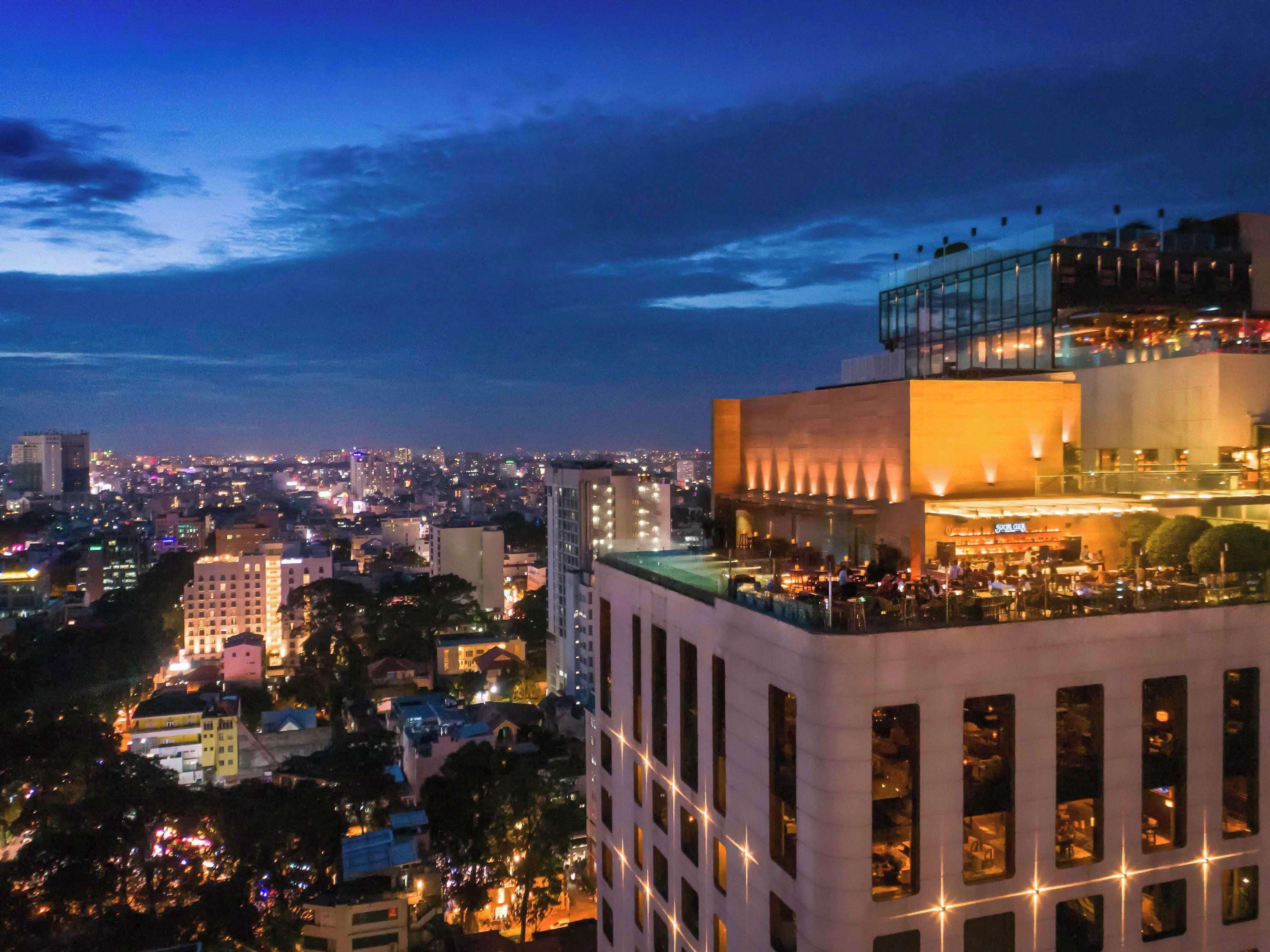 Exclusivo viaje a Vietnam, Camboya, Saigon y Bawah diseñado por LAT.40