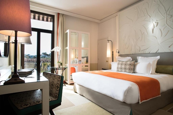  Hotel Royal Riviera en France